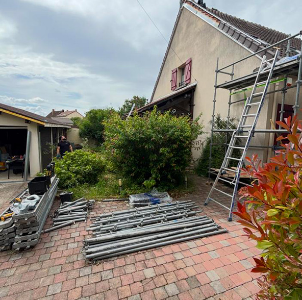 FLK Couverture Charpente Facade - Couverture, Charpente & Zinguerie à Thionville (57100) en Moselle (57)