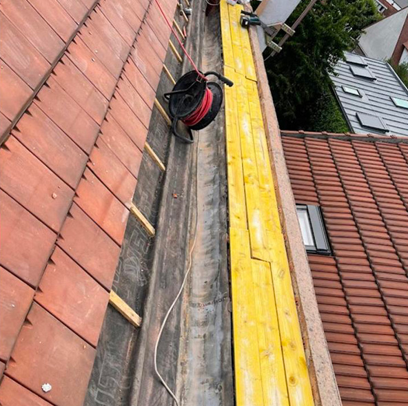 FLK Couverture Charpente Facade - Couverture, Charpente & Zinguerie à Thionville (57100) en Moselle (57)