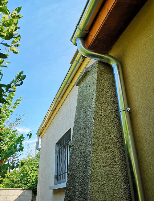 Spécialiste en pose et réparation de gouttières en Moselle (57) : intervention à Thionville (57100) en Moselle (57)